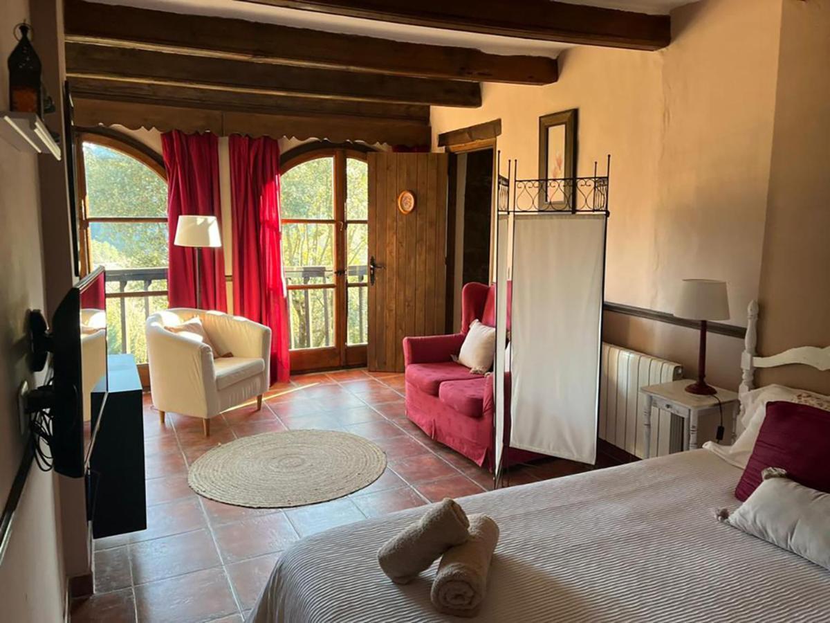 El Querol Vell Hotel Borreda Luaran gambar