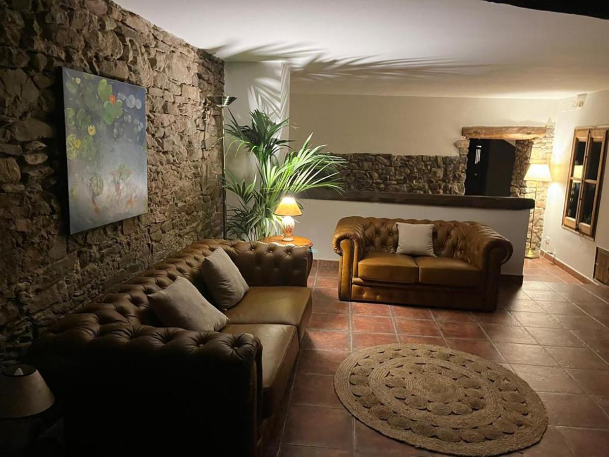 El Querol Vell Hotel Borreda Luaran gambar